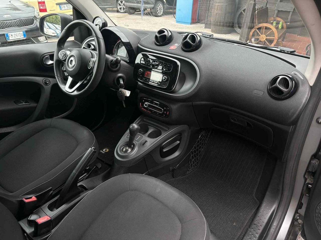 Smart ForTwo 70 1.0 twinamic Passion E6