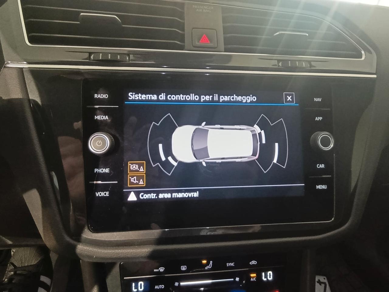 VOLKSWAGEN TIGUAN 1.5 BENZINA ANNO 2022 KM25000