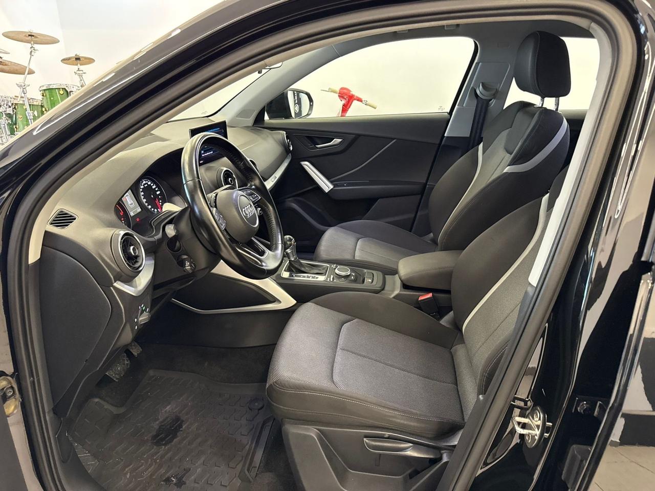 Audi Q2 30 TDI S tronic Design 2019