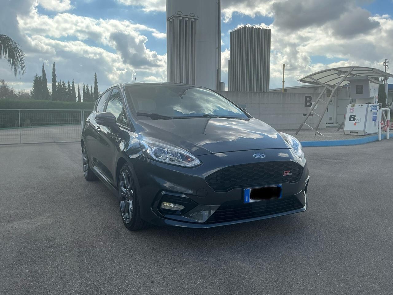FORD FIESTA 1.5 TDCI ST LINE 85 CV 2018 GARANZIA 12 MESI