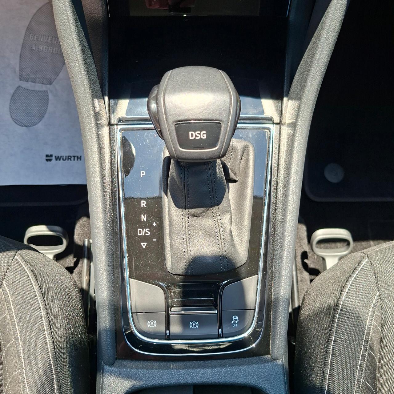 Skoda Karoq 1.6 Tdi 115Cv DSG Executive