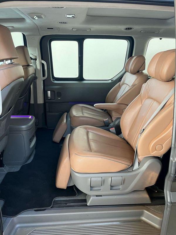 Hyundai Staria 2.2 AT AWD 7 posti Luxury