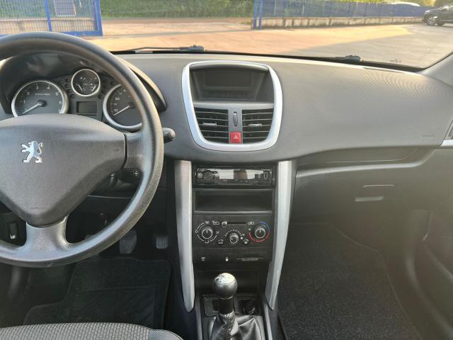 Peugeot 207 1.4 75 cv Benzina Gpl