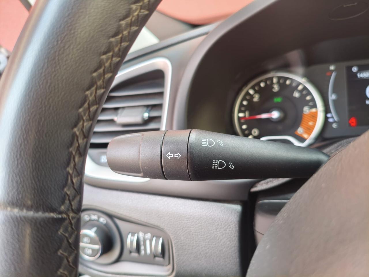 Jeep Renegade 1.6 Mjt 120 CV Longitude