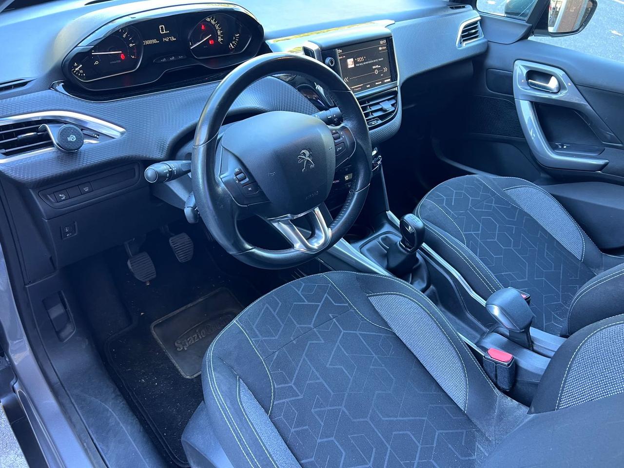 Peugeot 2008 Active 1.2 PureTech 82 #6660