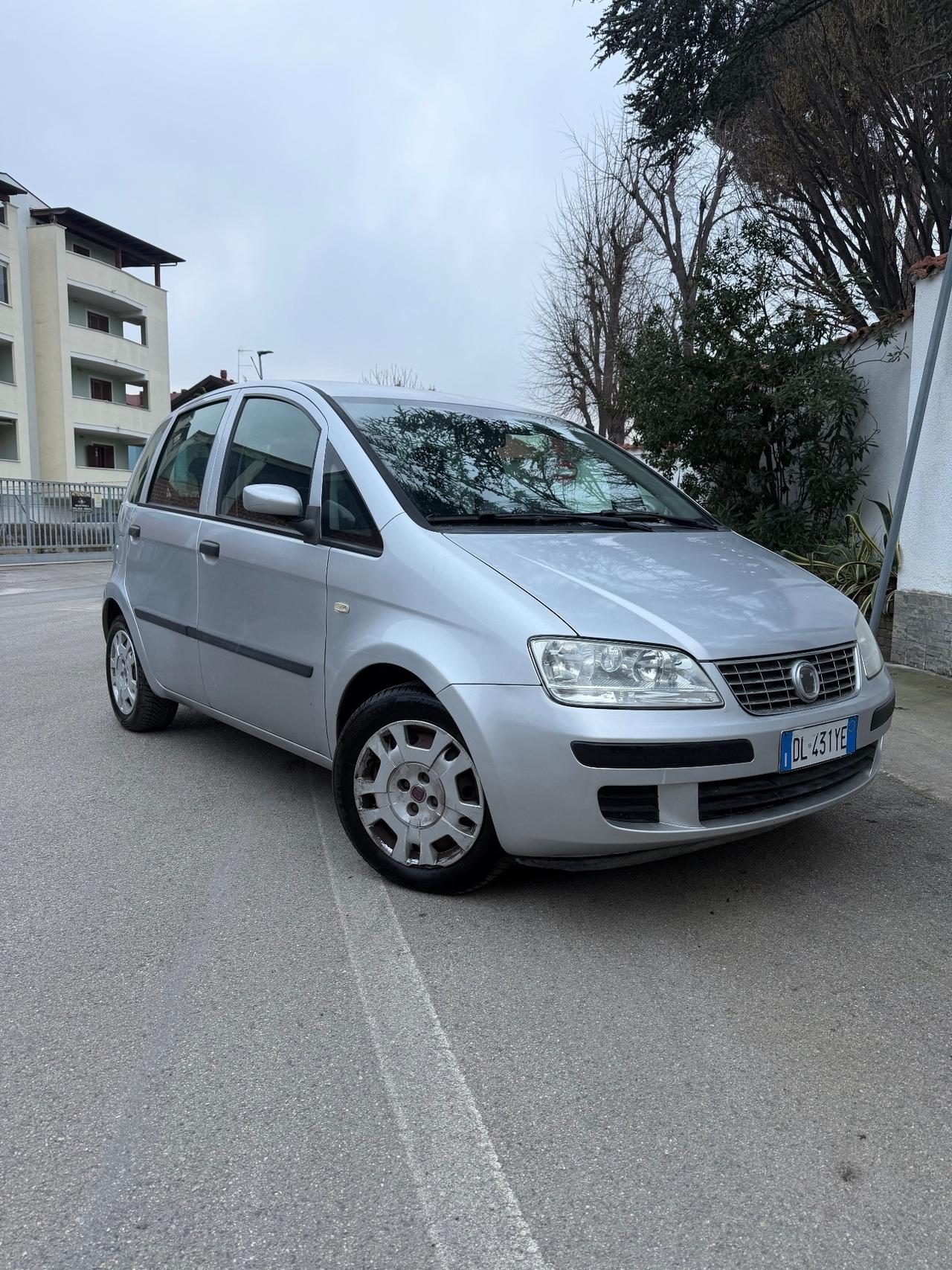 Fiat Idea 1.4 BlackLabel