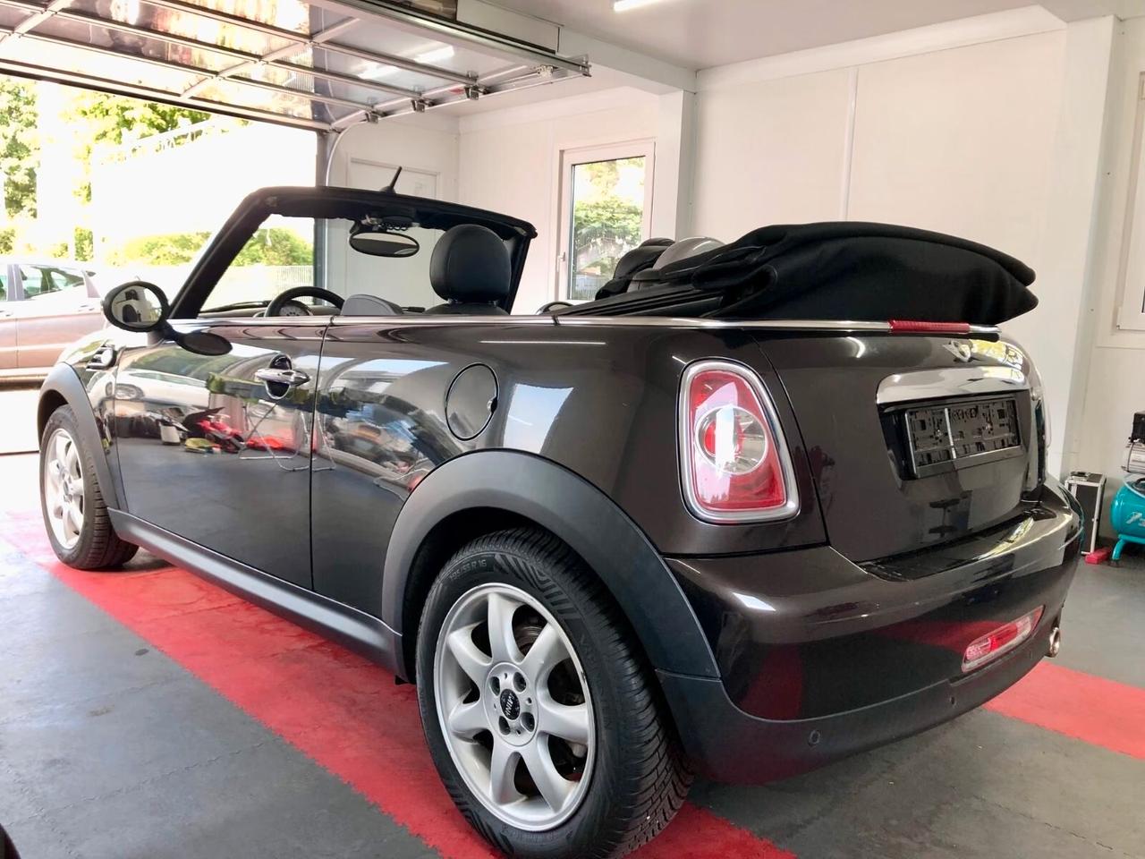 Mini 1.6 COOPER CABRIO CHILI