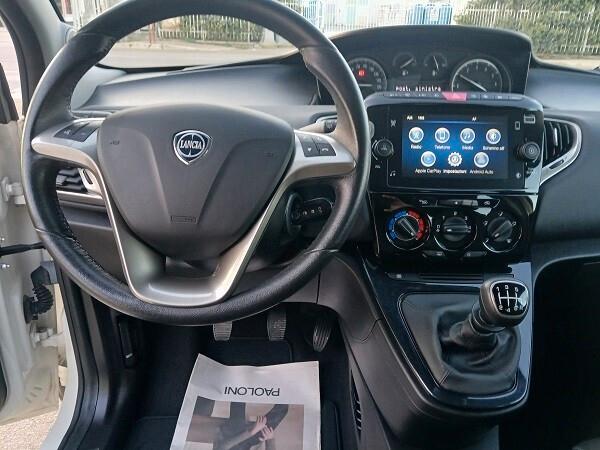 LANCIA YPSILON 1.0 FireFly S&S 69 CV HYBRID GOLD PLUS