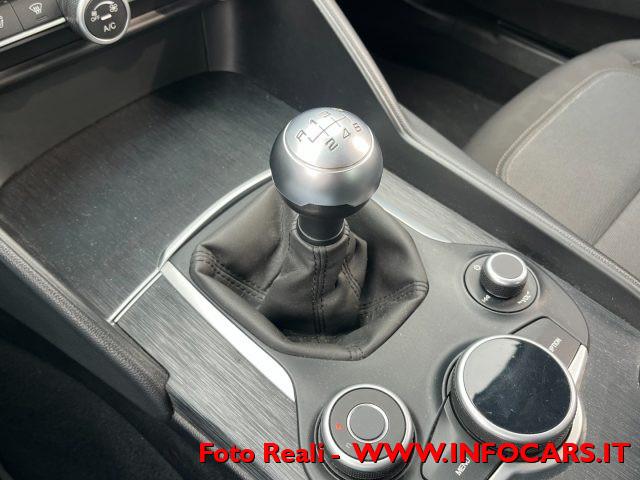 ALFA ROMEO Giulia 2.2 Turbodiesel 160 CV Business prezzo reale