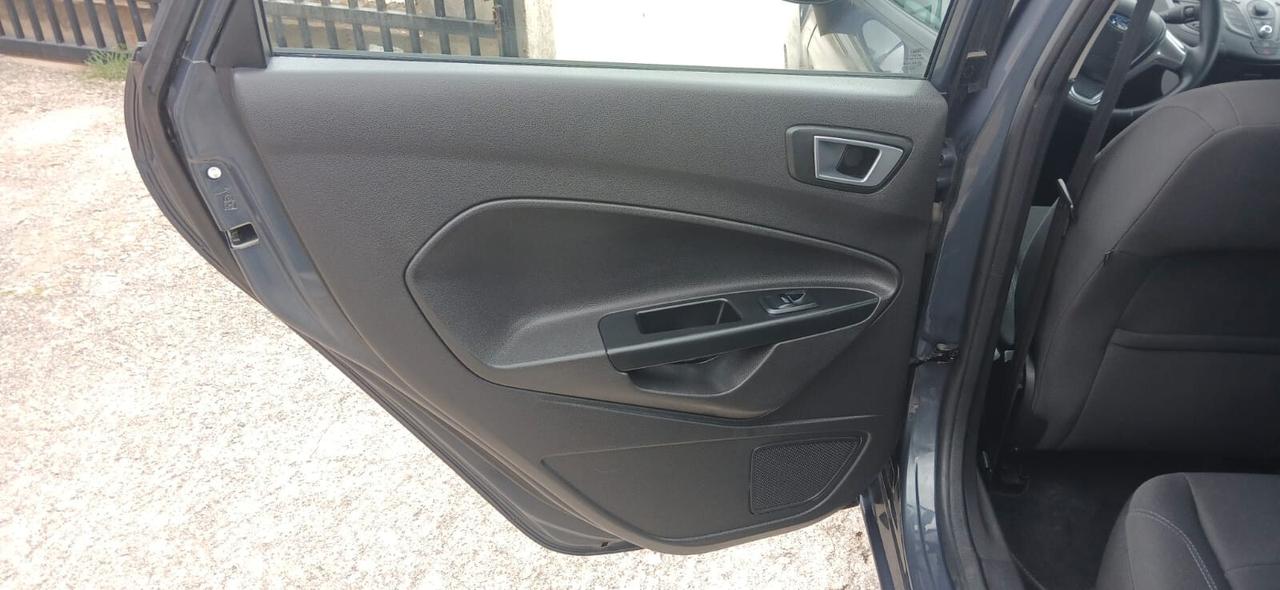 Ford Fiesta 1.2 60CV 5 porte Titanium - 2014