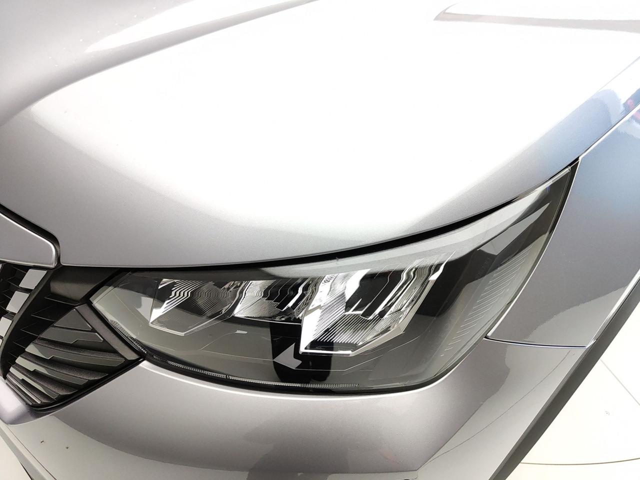 PEUGEOT 2008 II 2023 1.2 PURETECH 100CV ALLURE