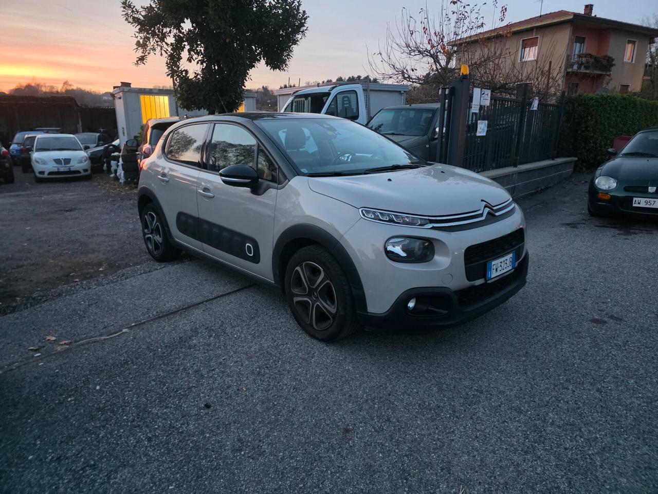 Citroen C3 PureTech 82 S&S Uptown