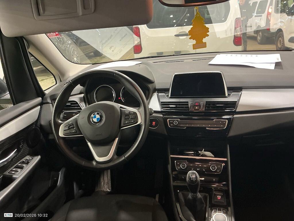 BMW 216D GRAN TOURER 116CV 6M. BUSINESS ADVANTAGE ( FARI LED - CRUISE - NAVI - PDC - TELECAMERA POST. )