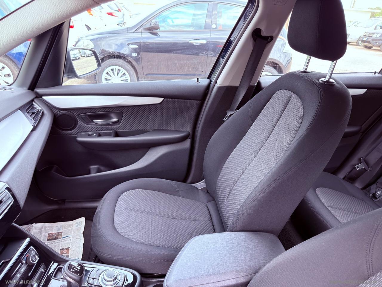 BMW 216d Active Tourer Advantage