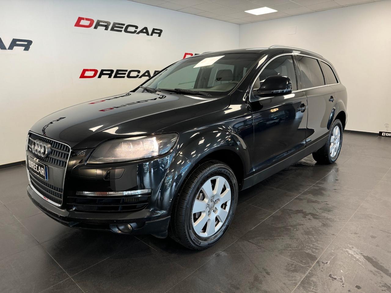 Audi Q7 3.0 V6 TDI 233CV quattro tiptronic