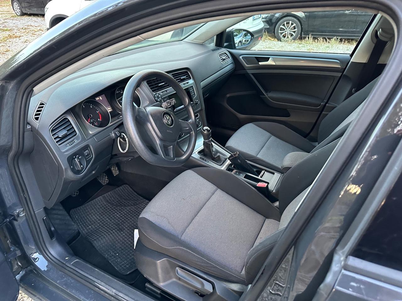 Volkswagen Golf Variant 1.6 TDI 5p. Comfortline IDONEA PER NEOPATENTATI PERMUTABILE