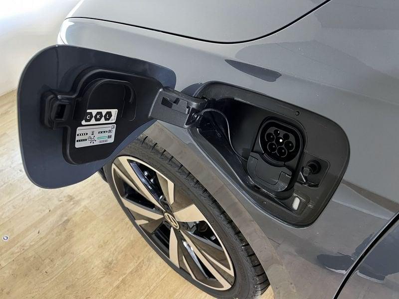 Volkswagen Golf Golf 1.5 TSI eHybrid DSG Edition Plus