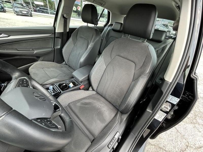 Volkswagen Golf 2.0 TDI 150cv DSG Style PARI NUOVO