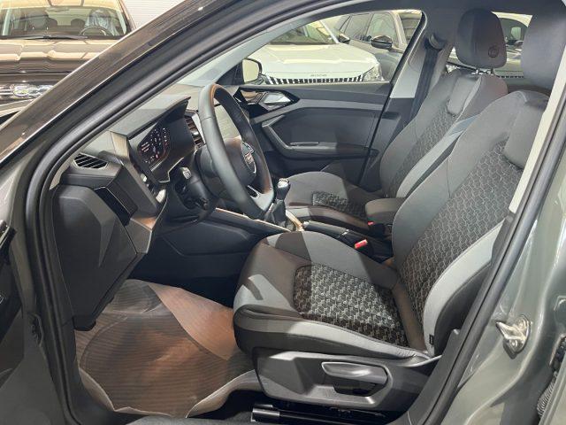 AUDI A1 SPB 30 TFSI 116 CV Identity Black S line "17 Sline