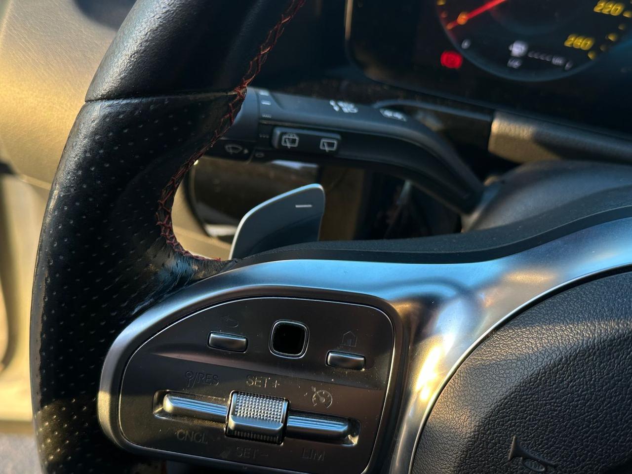 Mercedes-Benz GLA 200 200D #50899