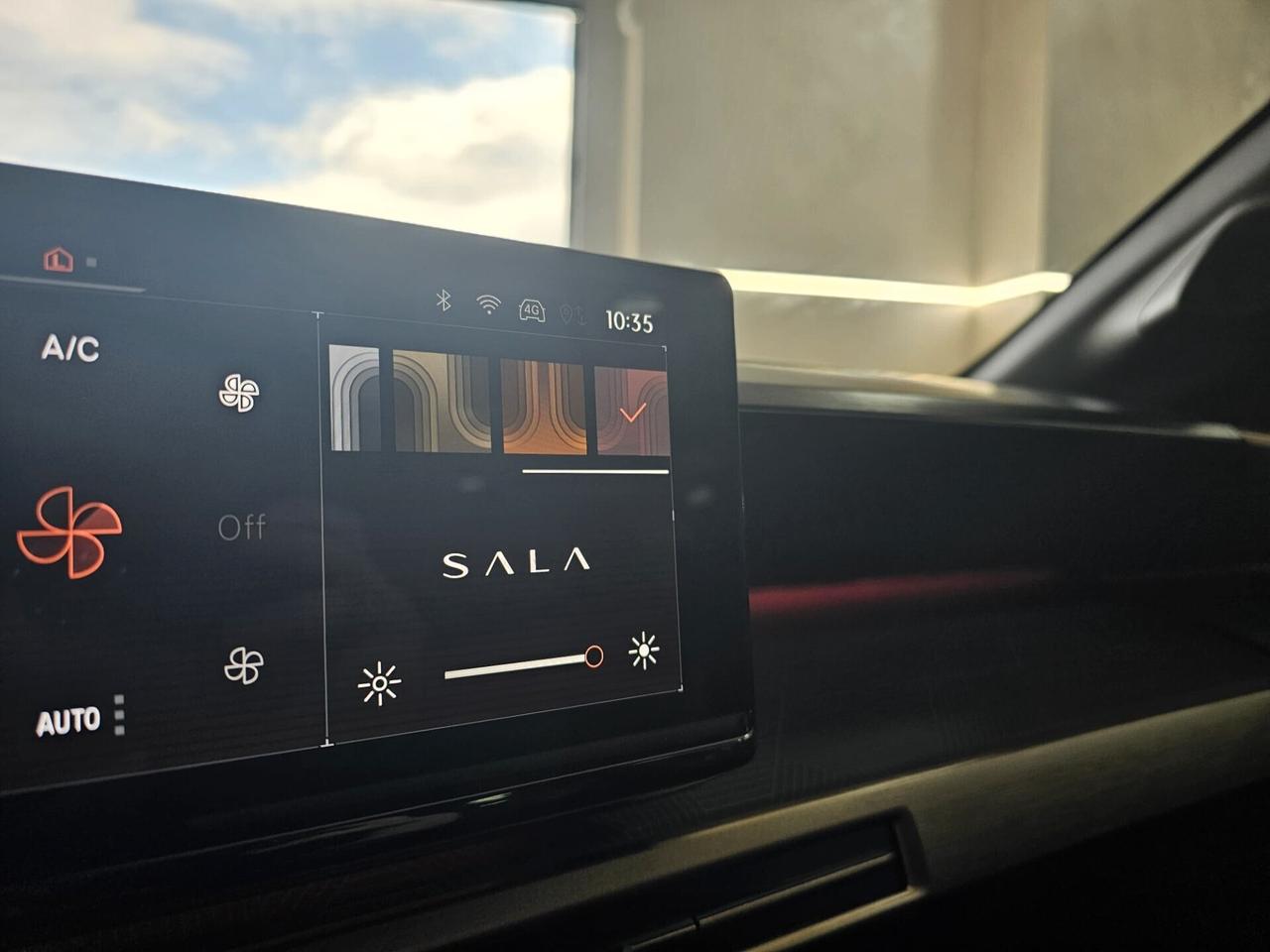 NUOVA LANCIA YPSILON IBRIDA LX 1.2 IBRIDO 81KW (110CV) CAMBIO AUTOMATICO