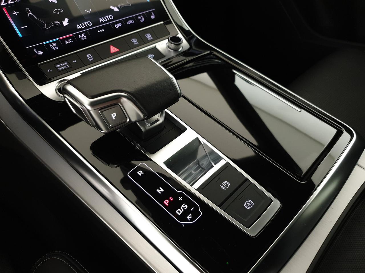 50TDI 286CV quattro tiptronic Sport