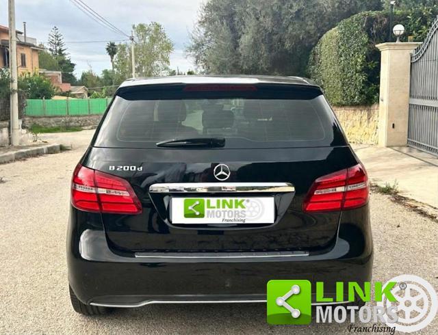 MERCEDES-BENZ B 200 d Automatic Premium