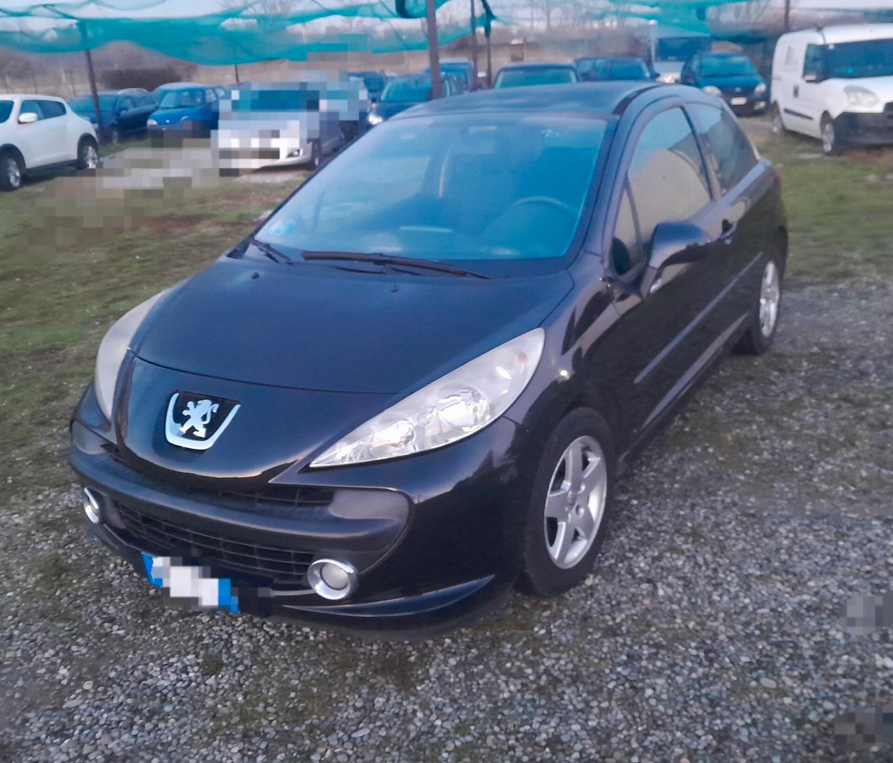 Peugeot 207 1.4 88CV 3p. XS