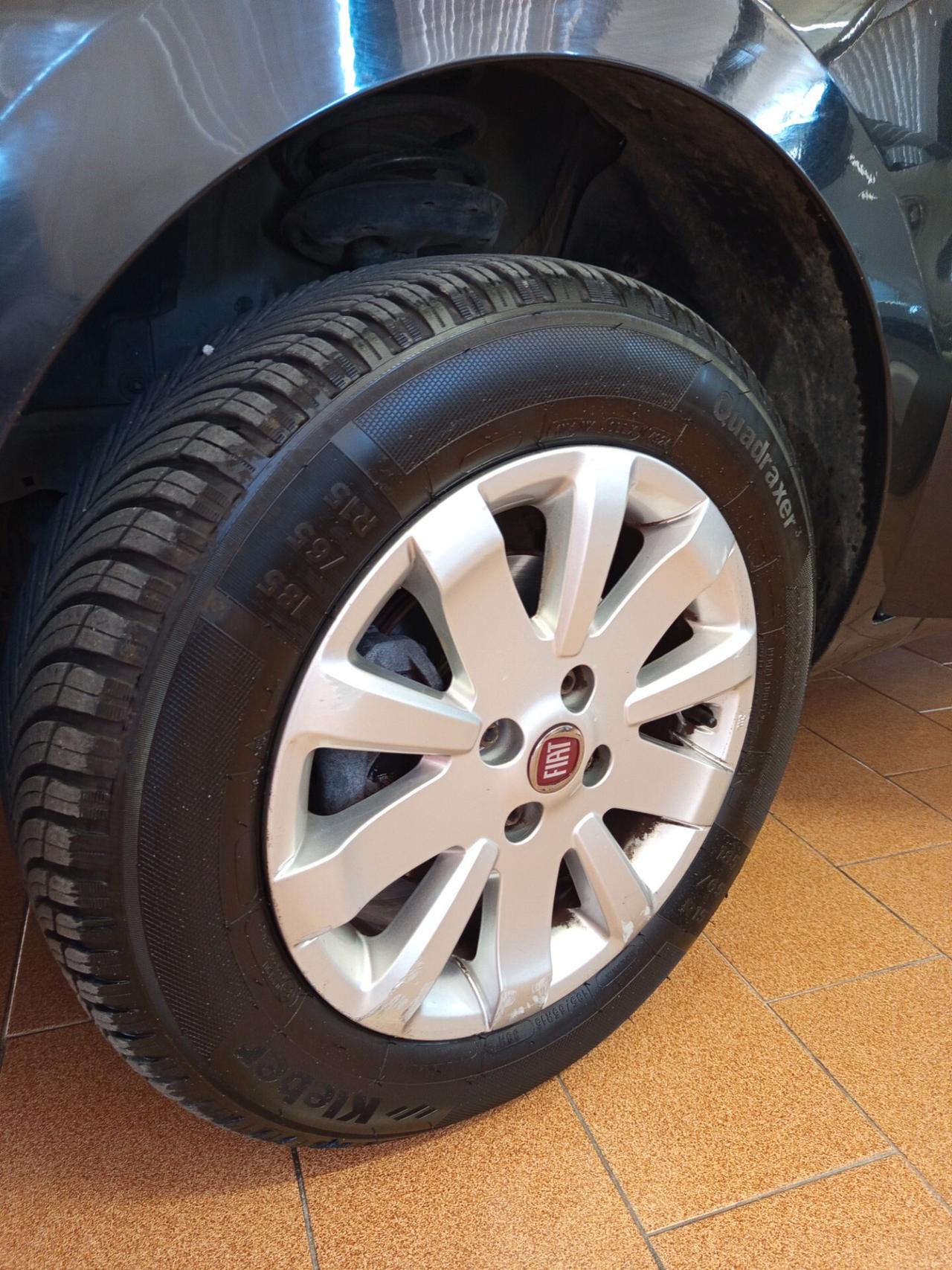 Fiat Qubo 1.3 MJT 75 CV Trekking