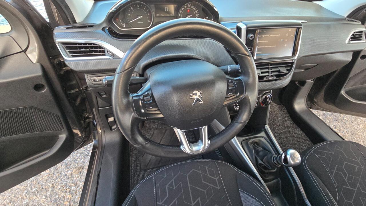 Peugeot 2008 BlueHDi 100 Active