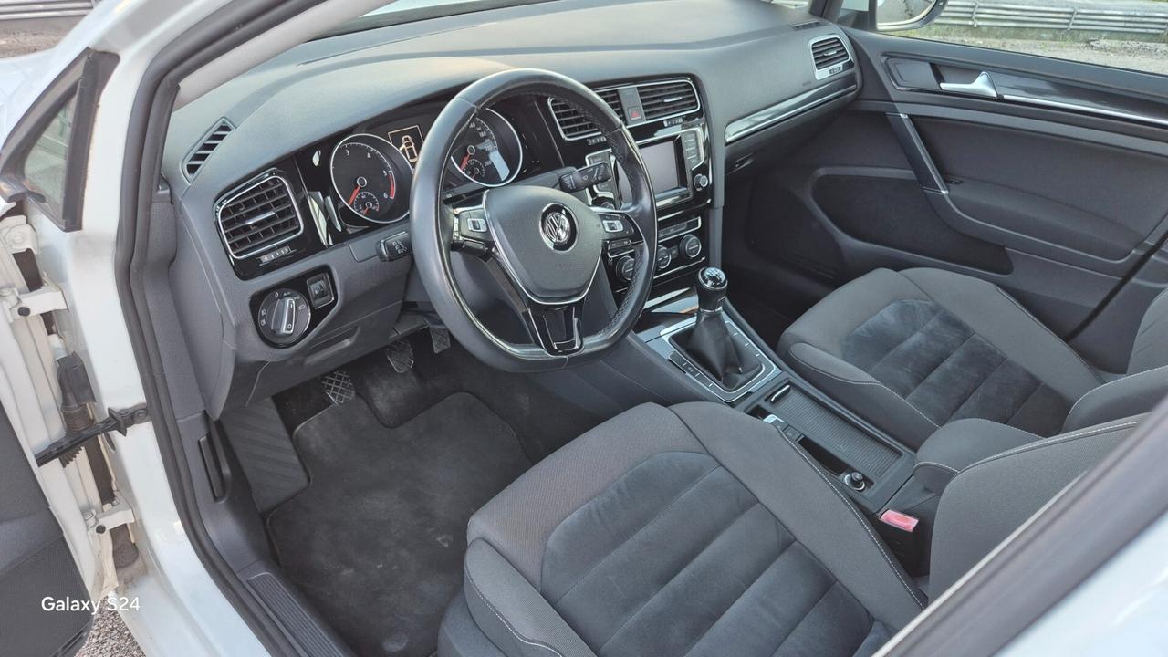 Volkswagen Golf 1.6 TDI 5p. Trendline BlueMotion Technology