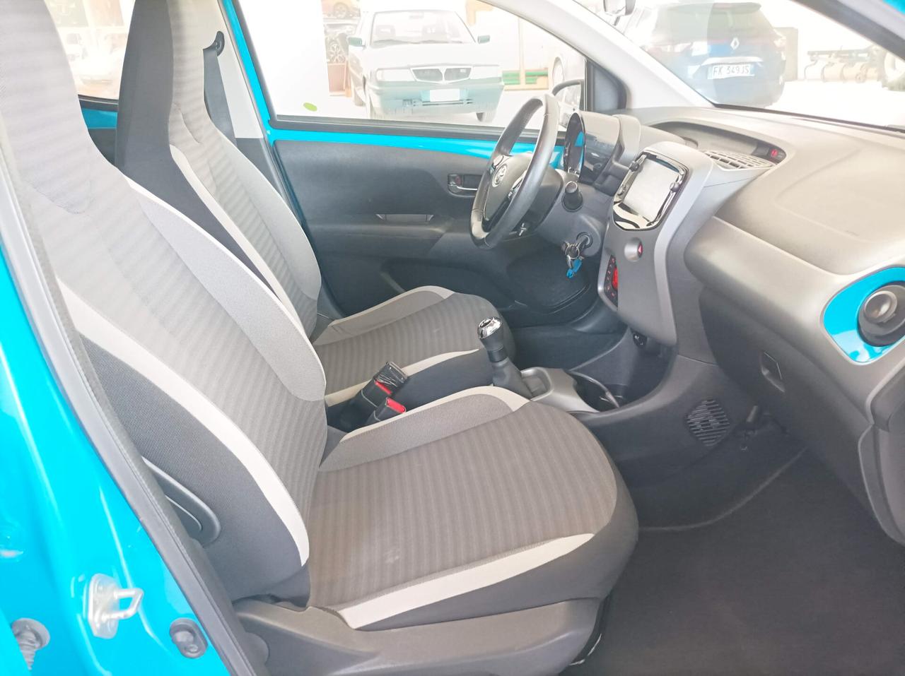 Toyota Aygo 1.0 VVT-i 72 CV 5 porte x-cool 07/2018
