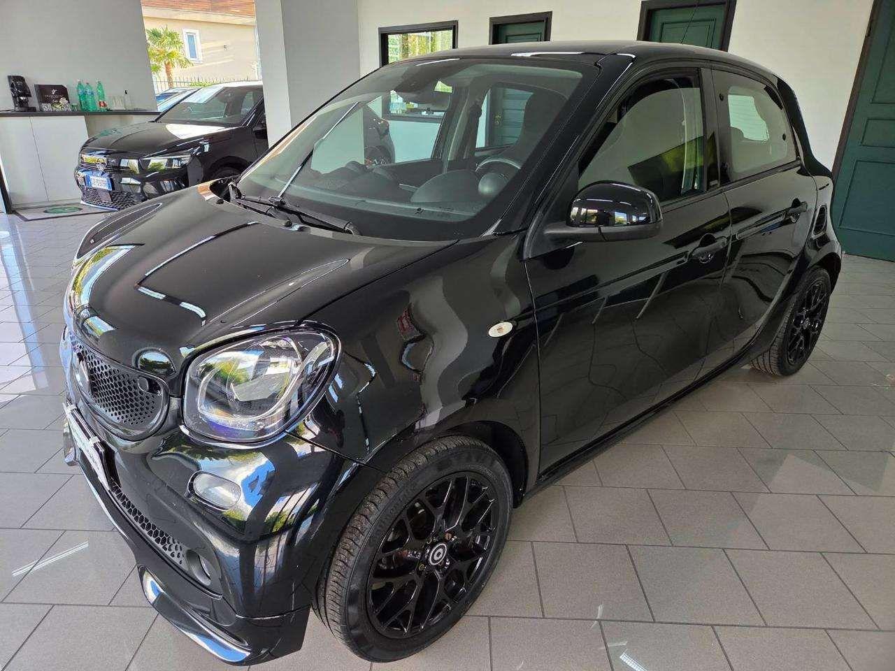 smart forFour 70 1.0 twinamic Superpassion