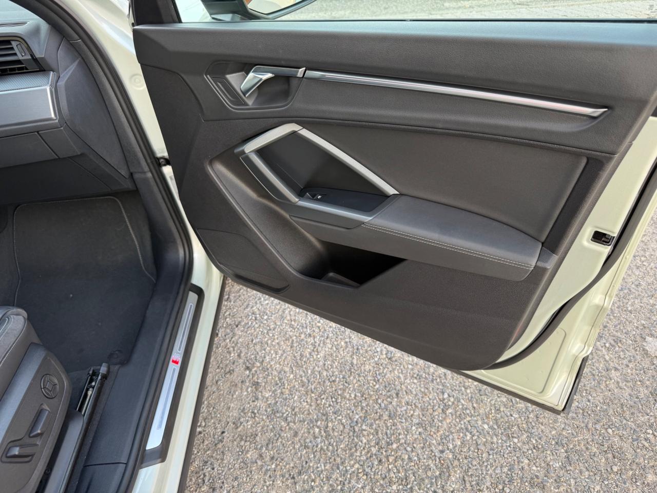 Audi Q3 SPB 35 TDI S tronic
