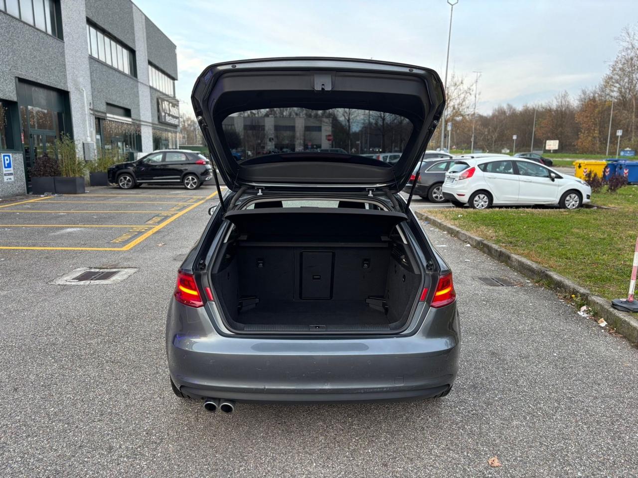 Audi A3 2.0 TDI S tronic Attraction