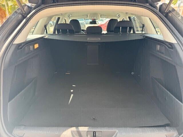 Peugeot 308 BlueHDi 130 S&S SW Navi-Carplay-led-Pdc