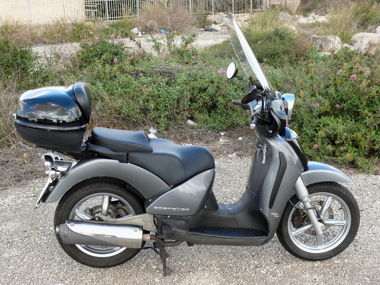 Aprilia Scarabeo 250 BICOLORE