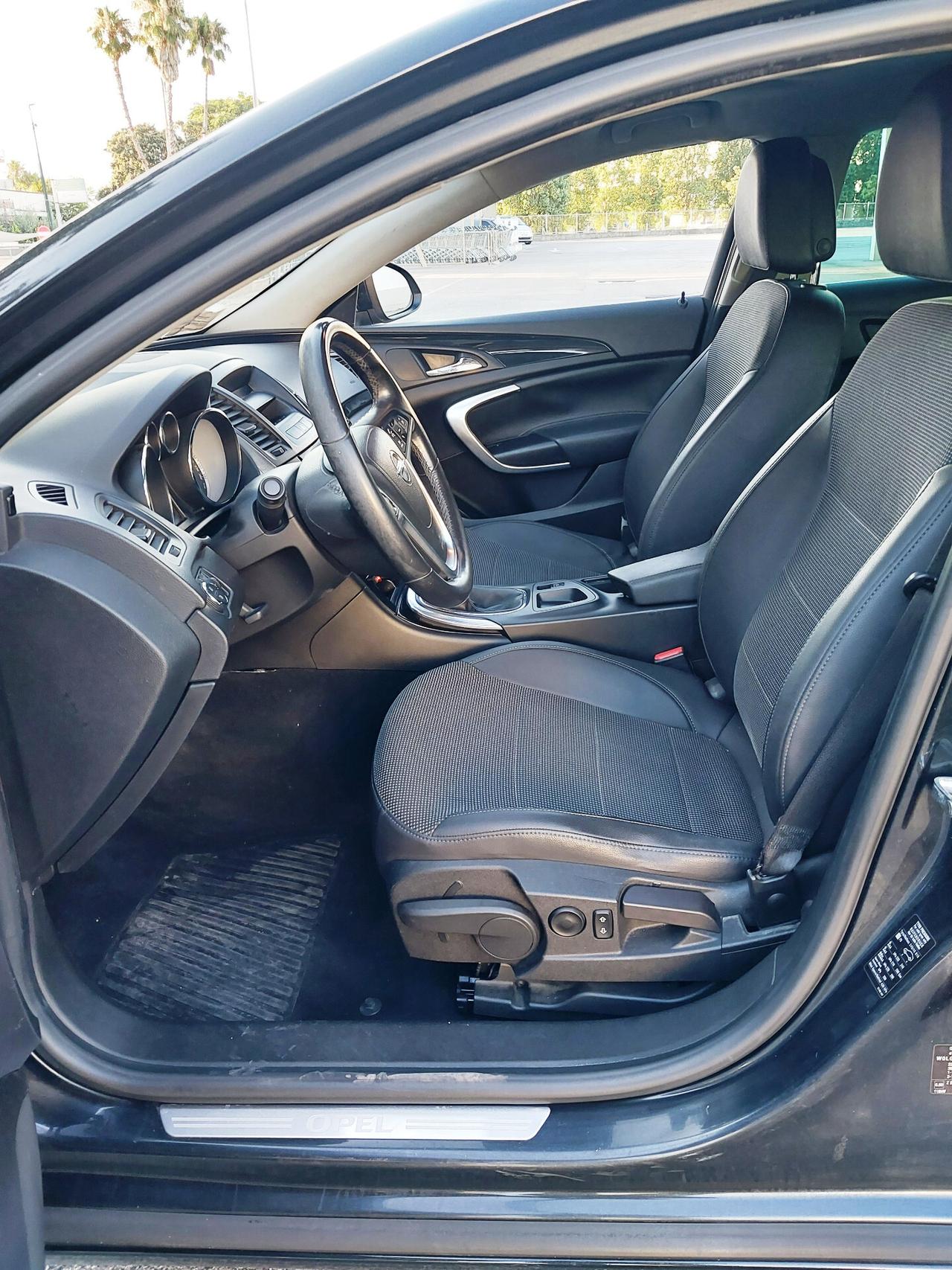 OPEL INSIGNIA 2.0 CDTI TOURER 160 CV 10-2010