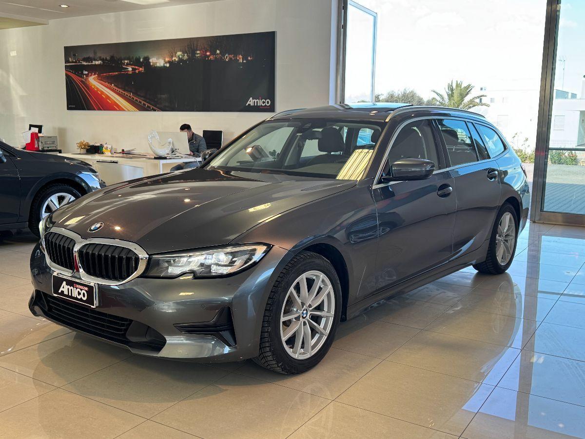 BMW Serie 3 318d Touring Tetto/Pelle/Led