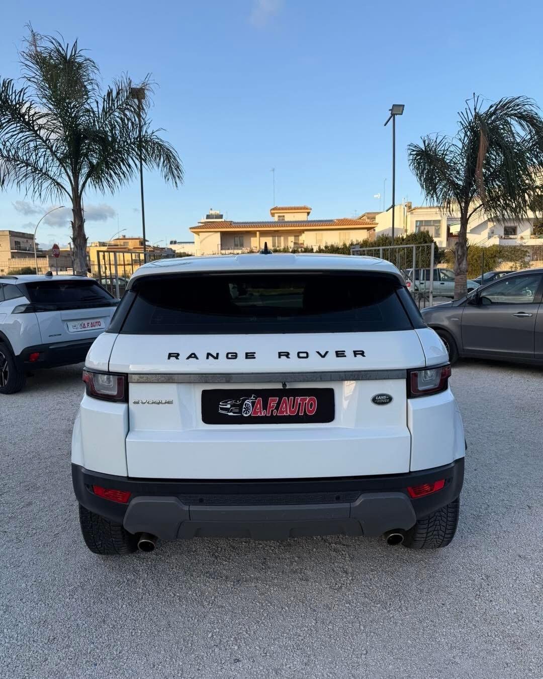 Land Rover Range Evoque 2.0 TD4 150 CV 5p. Pure