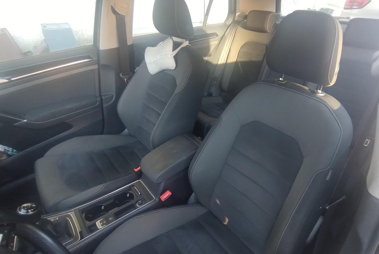 Volkswagen Golf 2.0 TDI 5p. Highline BlueMotion Technology