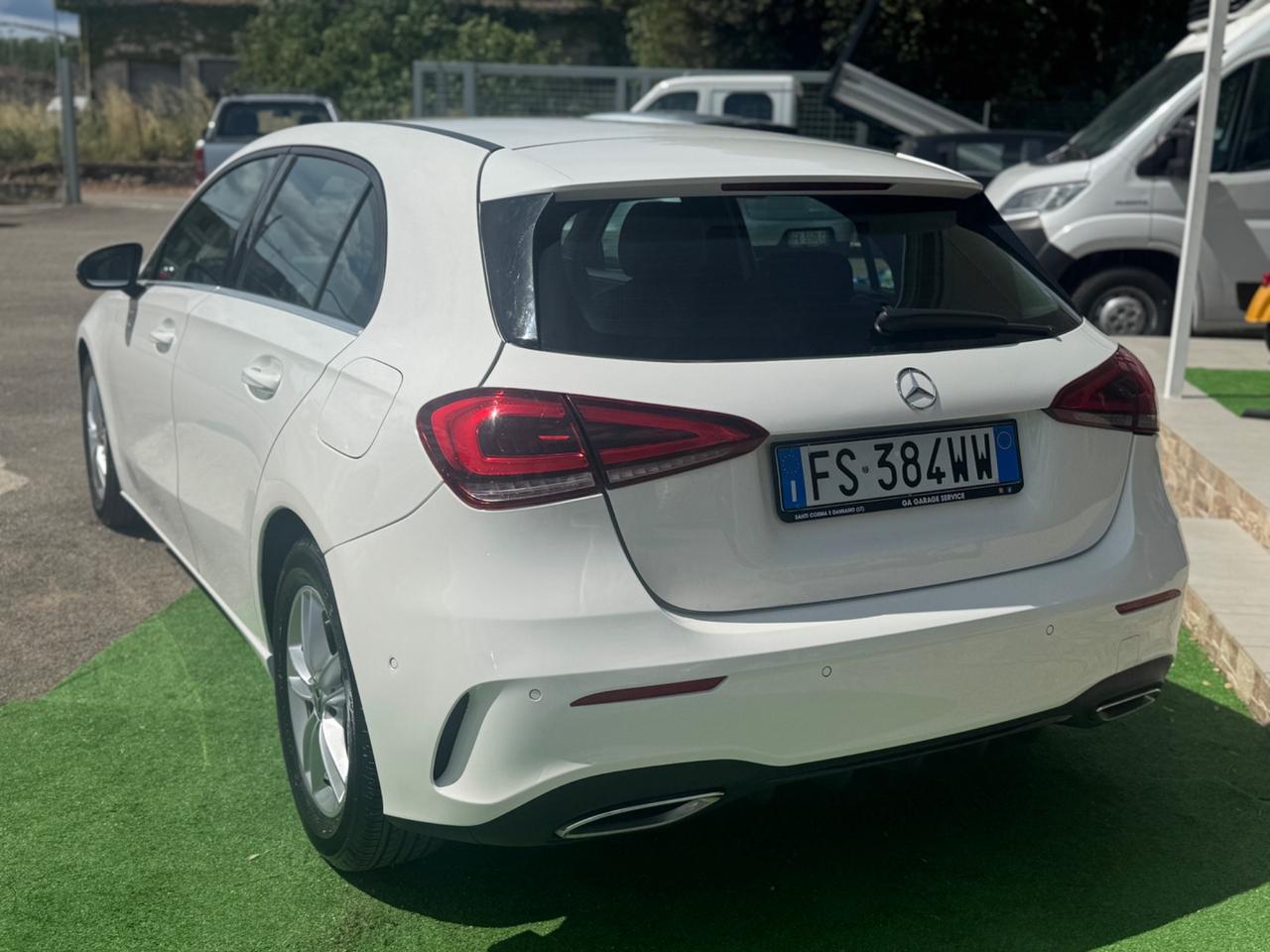Mercedes-benz A 180 A 180 d Automatic Premium