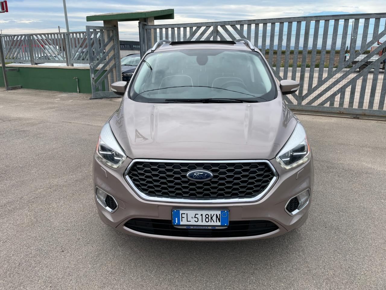 Ford Kuga 2.0 TDCI 150 CV 4WD Powershift Vignale-TETTO