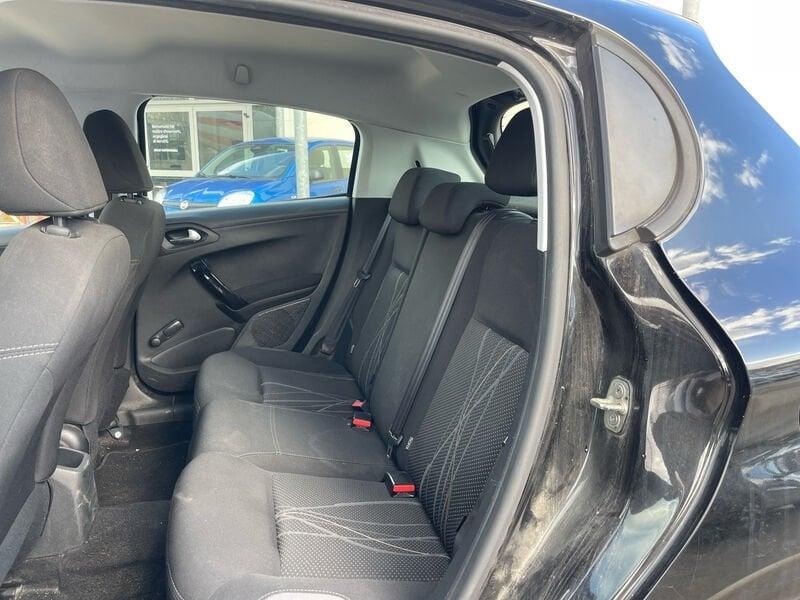 Peugeot 208 1.4 hdi 8v Active