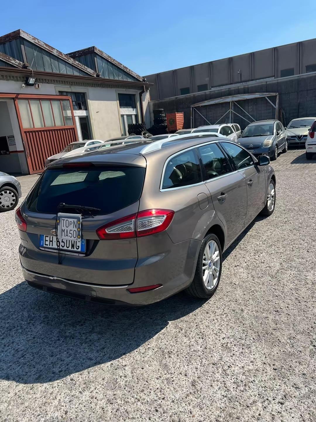 Ford Mondeo 1.6 TDCi/115 SW Titanium S&S Bs.