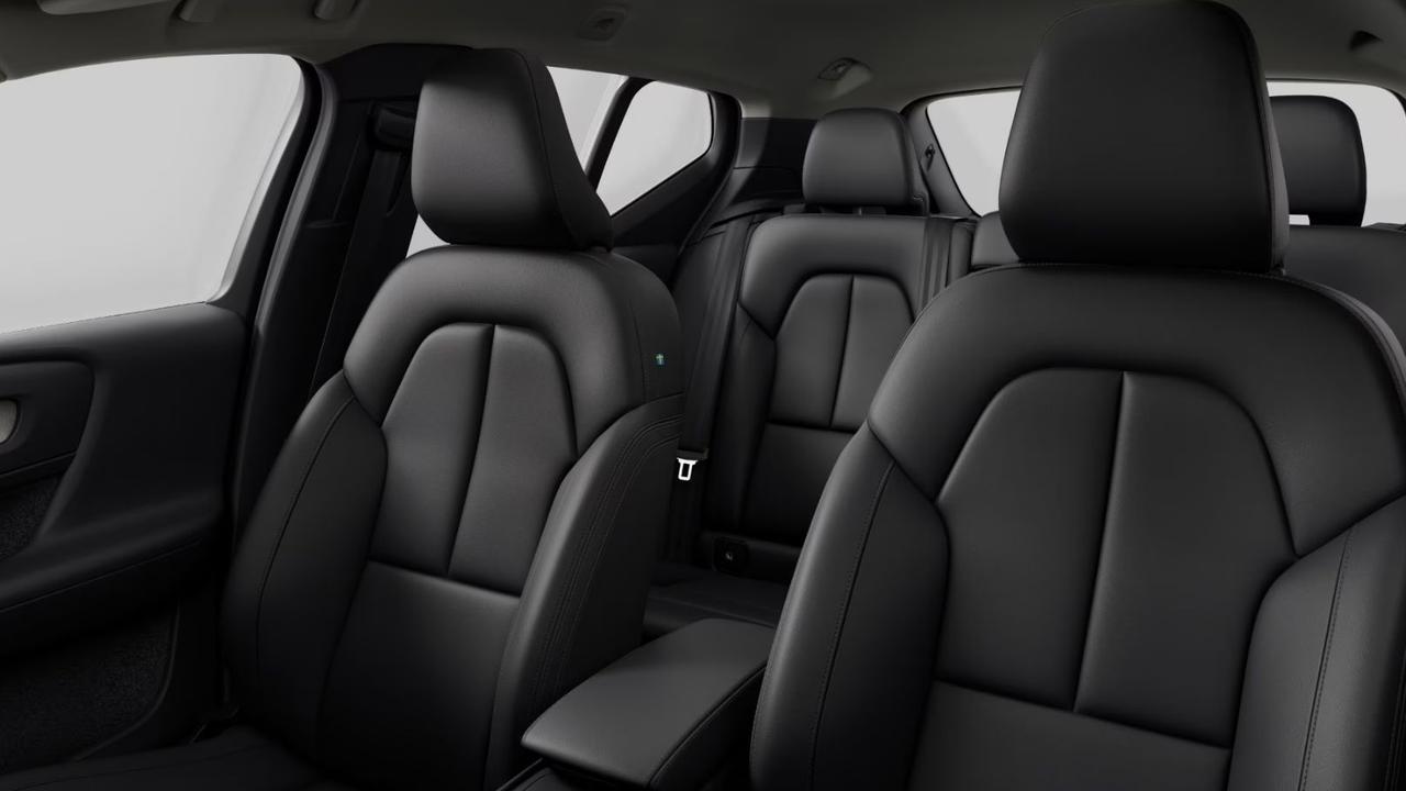 VOLVO Xc40 B3 Mild Hybrid Automatico Ultra Dark N-1