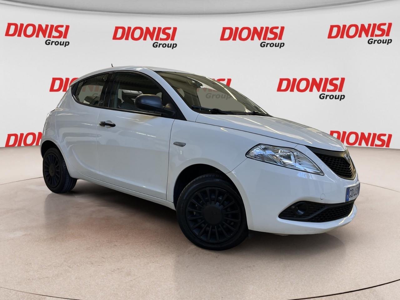 Lancia Ypsilon 1.0 70cv Firefly Hybrid S&S