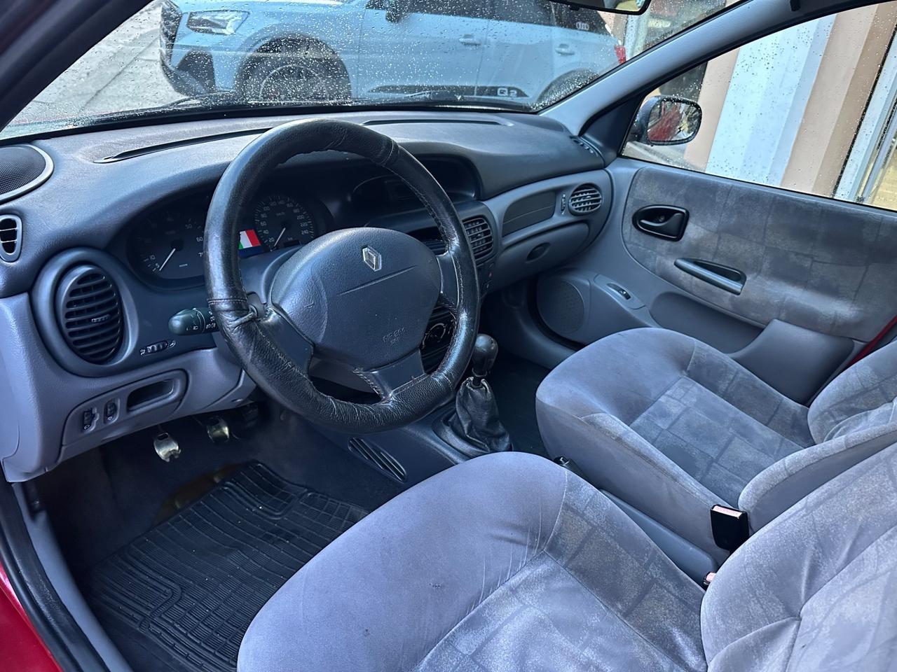 Renault Megane Mégane Classic 1.9 dTi cat RXT