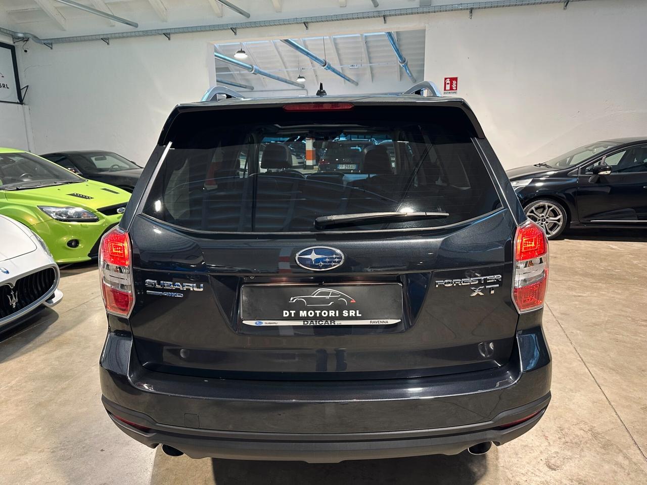 Subaru Forester 2.0 CVT XT