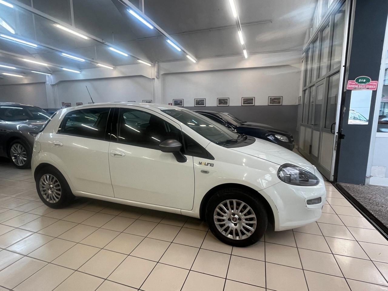 Fiat Punto 1.4 S&S 8V 5 porte Street